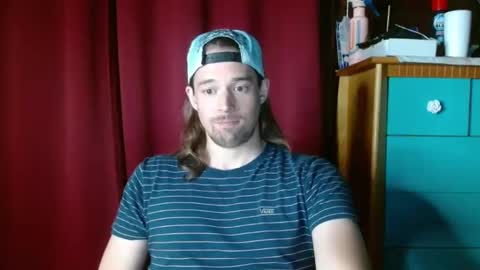 Snapshot of umphreak42 chatting on October 5, 2:21 am Andrew online show from October 5, 2:21 am