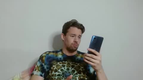 Snapshot of umphreak42 chatting on February 8, 1:53 am Andrew online show from February 8, 1:53 am