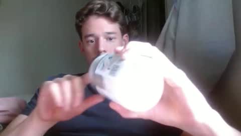 Snapshot of umphreak42 chatting on March 2, 9:10 pm Andrew online show from March 2, 9:10 pm