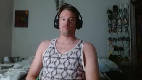 Snapshot of umphreak42 chatting on March 20, 12:59 am Andrew online show from March 20, 12:59 am