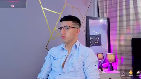 un_sluttyy online show from November 11, 11:43 am