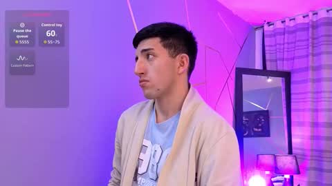 un_sluttyy online show from December 2, 12:21 pm