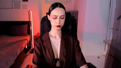 Snapshot of unaericaabistrong chatting on March 16, 6:23 pm unaericaabistrong online show from March 16, 6:23 pm