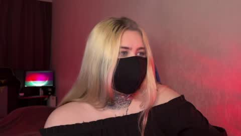 Snapshot of unaxyling chatting on March 20, 8:19 am unaxyling online show from March 20, 8:19 am