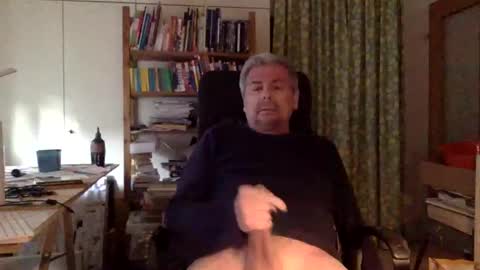 Snapshot of unbenannt1 chatting on February 3, 3:17 pm unbenannt1 online show from February 3, 3:17 pm