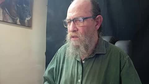 Uncle Hottie online show from March 28, 4:39 pm