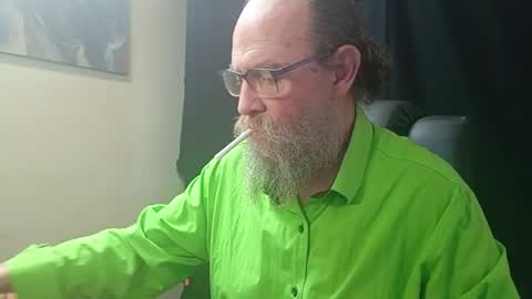 Uncle Hottie online show from March 30, 5:36 pm