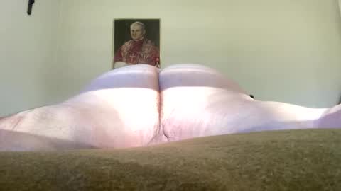 Snapshot of uncledenny1 chatting on September 14, 10:09 pm Hairy Sally online show from September 14, 10:09 pm