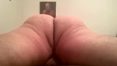 Snapshot of uncledenny1 chatting on September 23, 9:45 am Hairy Sally online show from September 23, 9:45 am