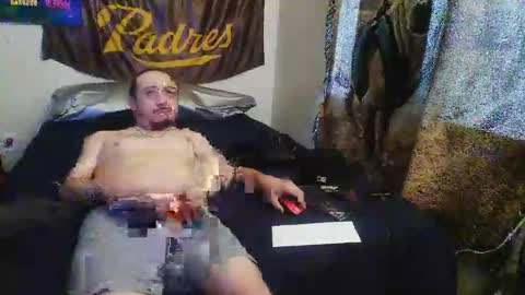 Latino  uncut online show from May 18, 6:47 pm