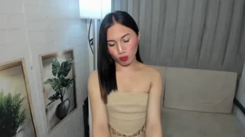 Snapshot of uncut_jelay chatting on March 21, 6:00 pm uncut_jelay online show from March 21, 6:00 pm