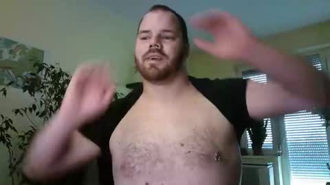 Uncut Strong online show from April 3, 3:32 pm