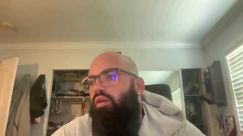 uncutbeard129840 online show from October 16, 4:52 pm