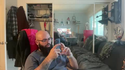 uncutbeard129840 online show from February 19, 1:23 am