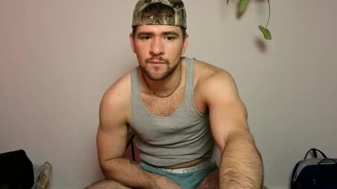 Snapshot of uncutbro55 chatting on May 23, 4:39 am uncutbro55 online show from May 23, 4:39 am
