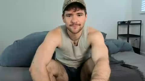 Snapshot of uncutbro55 chatting on June 16, 10:23 pm uncutbro55 online show from June 16, 10:23 pm