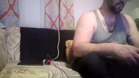 Snapshot of uncutfun8 chatting on March 4, 2:06 am Thick uncut Greek online show from March 4, 2:06 am