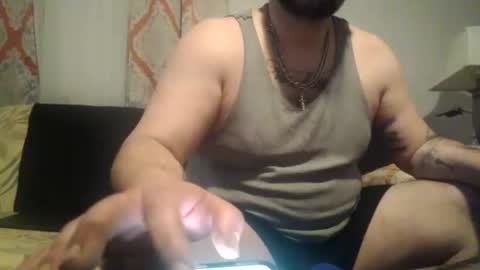 Snapshot of uncutfun8 chatting on March 4, 5:21 am Thick uncut Greek online show from March 4, 5:21 am