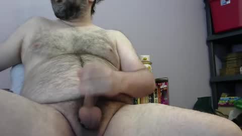 Snapshot of uncuthairybear22 chatting on September 21, 5:25 pm uncuthairybear22 online show from September 21, 5:25 pm