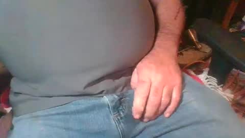 Snapshot of uncutmike7x5 chatting on January 7, 7:28 pm uncutmike7x5 online show from January 7, 7:28 pm