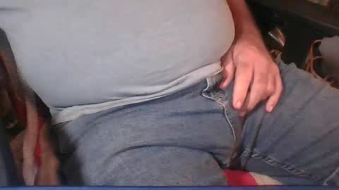 Snapshot of uncutmike7x5 chatting on September 27, 2:33 pm uncutmike7x5 online show from September 27, 2:33 pm