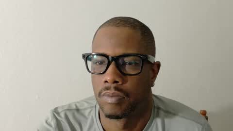 undecidedflame online show from January 7, 11:56 am