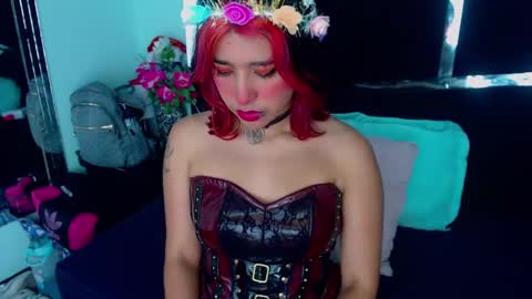 UnderBaby online show from December 18, 8:36 pm