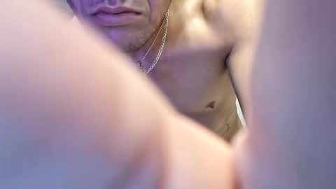 Snapshot of unfoldedlaundry chatting on March 27, 8:26 am unfoldedlaundry online show from March 27, 8:26 am