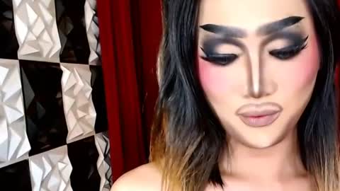 QUEEN RUBY online show from June 23, 8:01 am