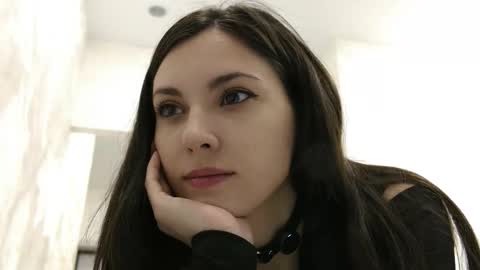 uninvited_raccoon online show from March 15, 11:11 pm