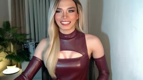 Miss Andrea online show from September 30, 3:50 pm