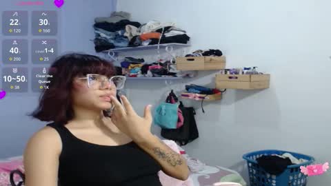 Snapshot of unknownnikita chatting on February 18, 2:07 am Catalina3 online show from February 18, 2:07 am