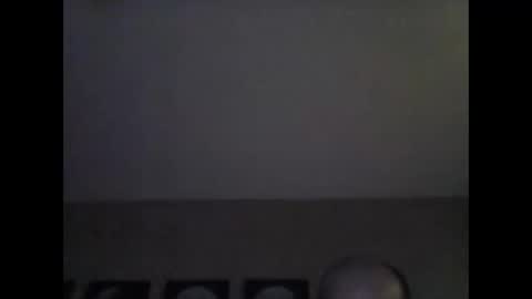 untuchabl1 online show from March 31, 11:38 pm