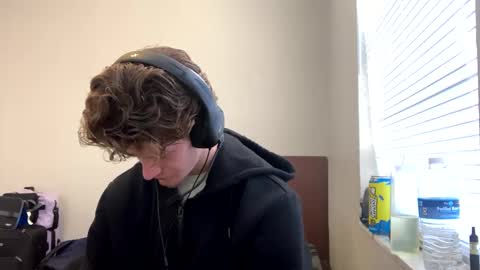 Stepbro online show from January 5, 2:30 pm