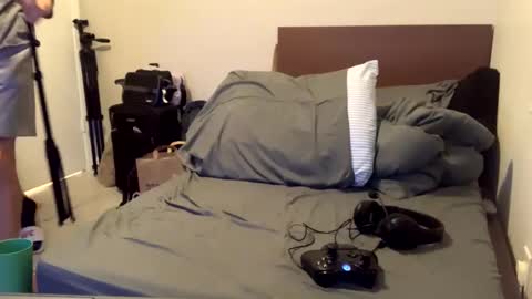 Stepbro online show from January 7, 11:05 am