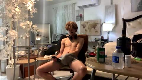 Stepbro online show from February 1, 2:02 pm