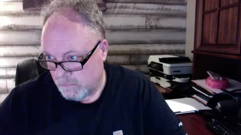 up2later online show from December 3, 3:36 am