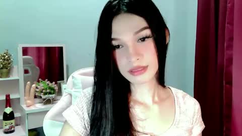 ur_asianbabexxx online show from January 11, 12:21 pm