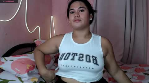SINGLE online show from May 17, 12:01 pm