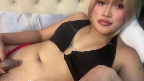 ur_bombshellpatty online show from March 21, 3:26 pm