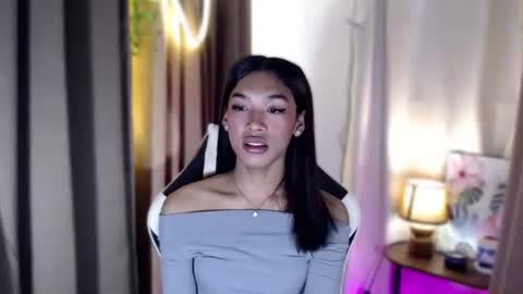 ur_dazzlingmorenaxx online show from October 13, 12:32 am