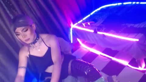 MISS ANNA online show from January 6, 1:59 pm