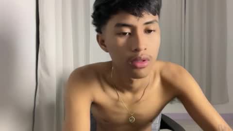 ur_fuckerbttm online show from October 26, 1:17 pm