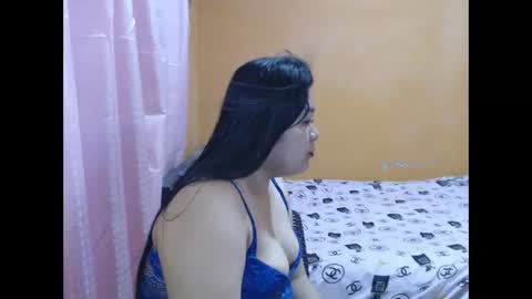 ur_hotsexymaria online show from May 21, 3:24 am