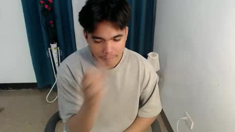 JADE online show from May 12, 5:37 am