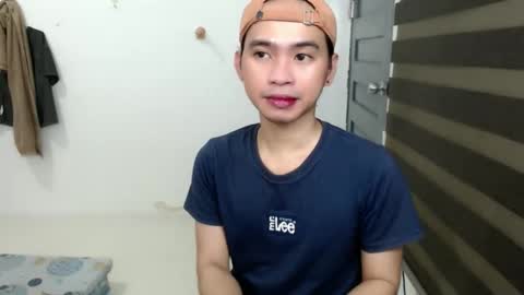 ur_joshuahotnotch online show from April 1, 11:55 am