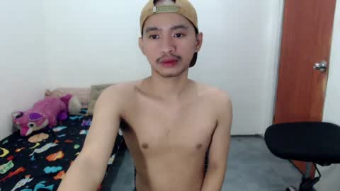 ur_joshuahotnotch online show from July 1, 3:56 pm