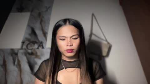 ur_new_obsession online show from May 11, 2:06 am