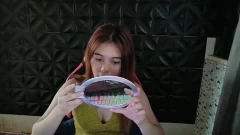 ur_prettyangel online show from April 24, 12:57 am
