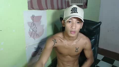 Snapshot of ur_raffy chatting on February 18, 9:21 am ur_raffy online show from February 18, 9:21 am